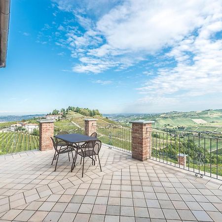 Villa Bricco Paglieri, Entire Villa Alba  Luaran gambar