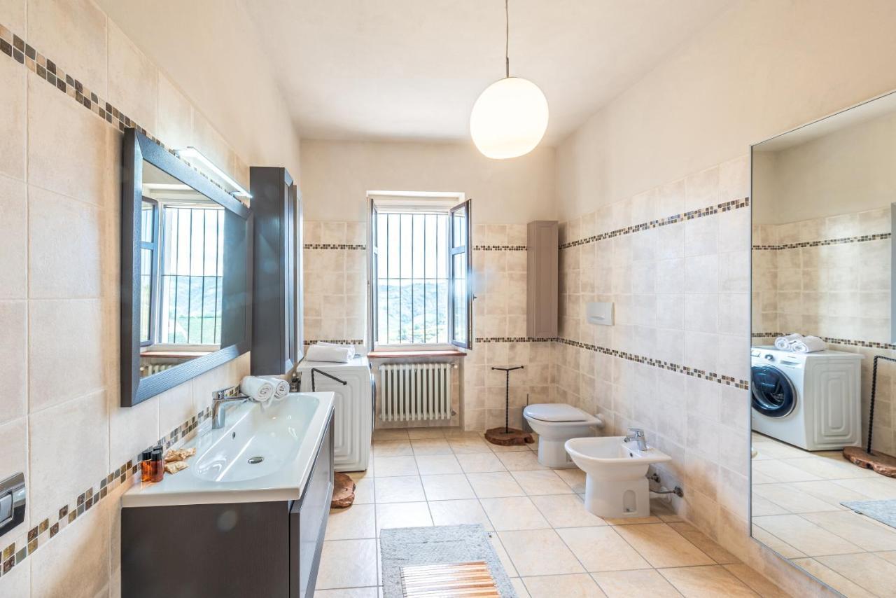 Villa Bricco Paglieri, Entire Villa Alba  Luaran gambar